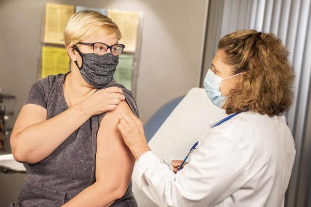 What Are The Advantages Of Corporate Flu Vaccinations?
